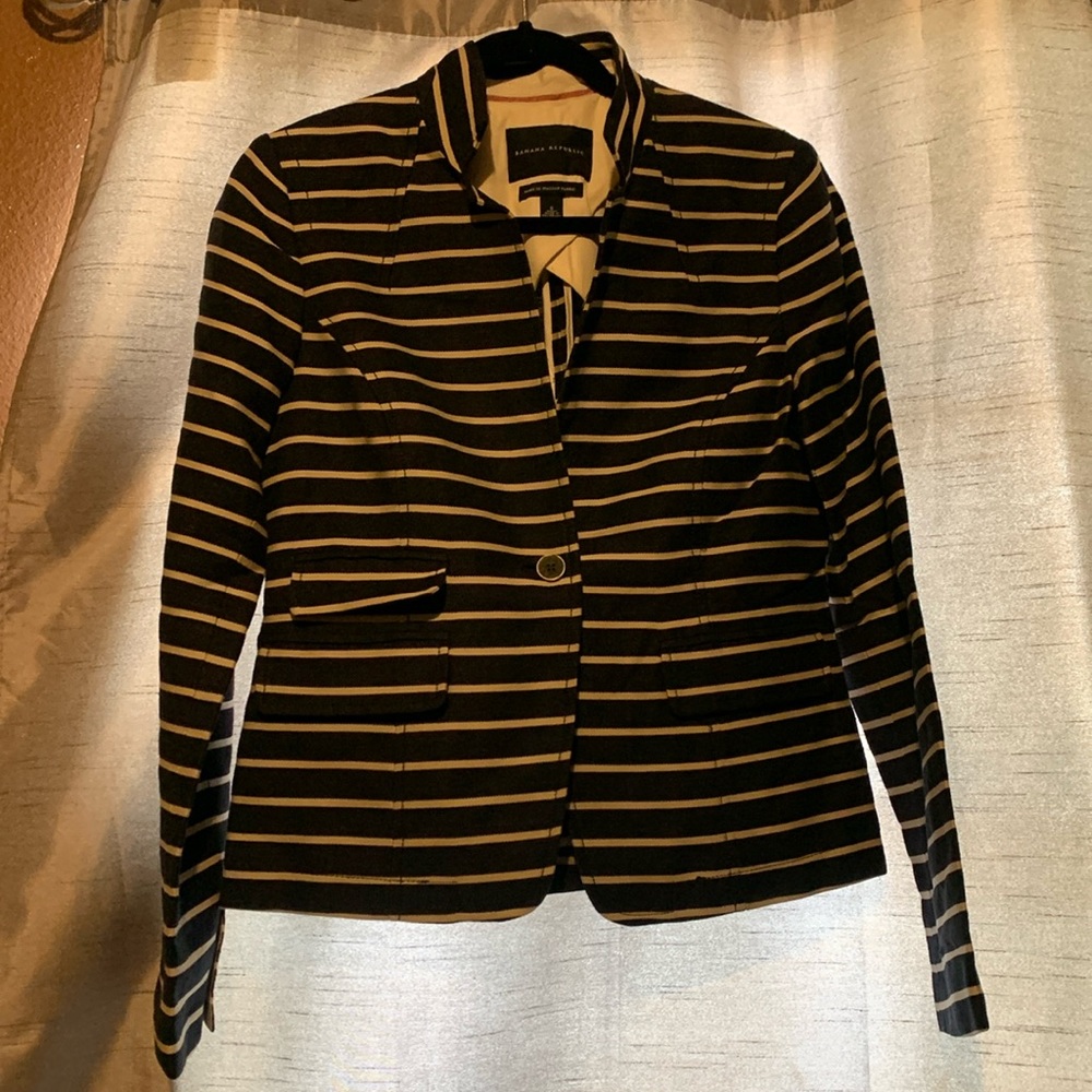 Banana Republic, Like new, navy blue with cream stripes